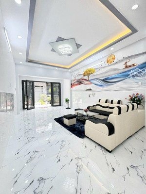 siêu phẩm gần chợ gò xoài - mặt tiền 10m full nội thất cao cấp - 68m2 2tầng - chỉ 6,45 tỉ