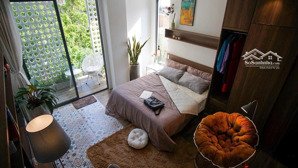 cho thuê căn hộ dịch vụ full nội thất ban công thoáng gần trung tâm quận 1