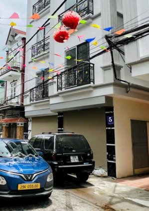 gấp - cắt lỗ chủ cần tiền bán ngay trong tuần thanh toán full nhà 4,5 tầng mỗ lao hà đông