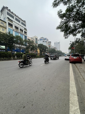 nhà 5 tầng phân lô nguyễn văn cừ gia thuỵ | 70m gara 2 ô tô ngõ ô tô tránh | giá 22 tỷ ( có tl)