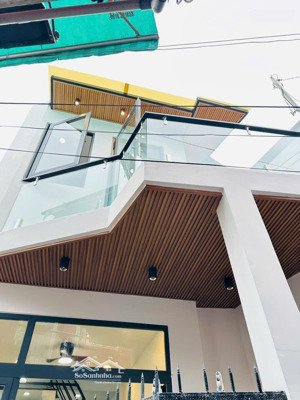 bán nhà tôn đản quận 4 - 2 tầng - 24m2 - 2 tỷ nhỉnh - nhà mới xây xách vali vào ở ngay