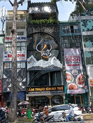 hạ giá chỉ 45 tỷ! bán tòa nhà mặt tiền cao thắng, quận 3 - dt 5,2x20m 8 tầng hđt 200 triệu