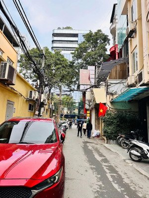 bán nhà riêng 103m2 tại thái hà, 50 tỷ, 4 tầng, mặt tiền 4.4m, giá cực chất. ô tô tránh