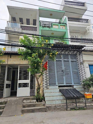 bán nhà an dương vương cạnh đại lộ võ văn kiệt, akari ,thuận tiện về trung tâm q1.