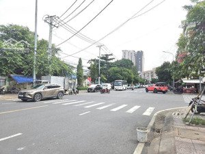 nhà hẻm q4-102m2-ngang 7mx15m- vị trí đắt địa trung tâm q4