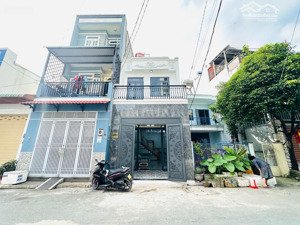 nhà phố 4m x 12m 2 tầng mặt tiền hẻm nhựa 10m thông đường lâm thị hố tiện mở cty, spa.