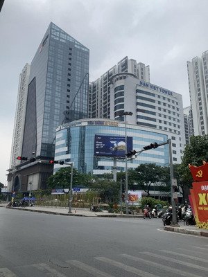 27 tỷ ~ 100m2 đất - ô góc hai mặt tiền - mặt tiền 6.4m - phố minh khai - đường ô tô tránh