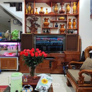 hoàng công chất - 55m2 - ô tô vào nhà - dân xây - nhú 15 tỷ