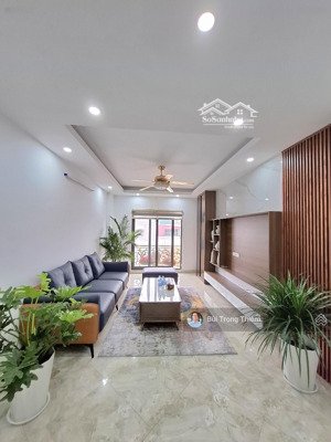 bán nhà mới thạch bàn 48m 6 tầng thang máy ngõ nông gần đường cổ linh, tặng 80% nội thất về ở ngay