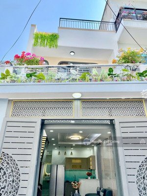 nhà đẹp có phòng ngủ dưới 4x13m đường 5m tân thới hiệp 14 giáp gò vấp , tiện ích đầy đủ