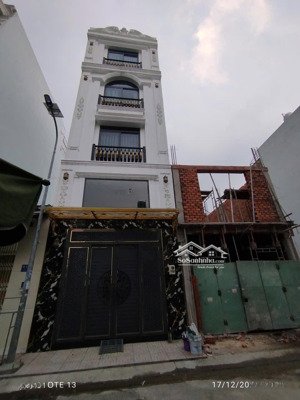 nhà đường 18b - phường bình hưng hoà , đúc 4 lầu , đường 8m , giá 7tỷ3 tl , lh 