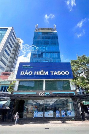 building đáng mua nhất phân khúc 200 tỷ. vị trí tương lại. chính chủ thiện chí bán 180 tỷ.