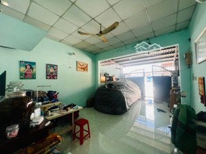 bán đất tặng nhà c4, 98m2, gần ql13, hiệp bình phước, thủ đức chỉ 7,x tỷ.