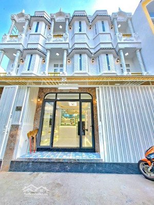 biệt thự mini hxh 2266 huỳnh tấn phát - nhà bè. chia làm 2 căn tiện ở và cho thuê