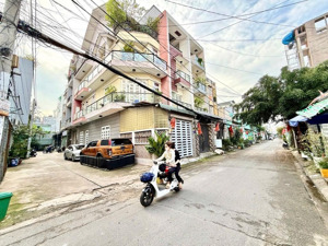 bán nhà hẻm xe tải 7m hương lộ 2 - gần ngã tư 4 xã - dt 52m2 (4x13) - 4 tầng - chỉ nhỉnh 5t hơn