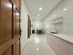 30m2 - 1 phòng ngủ tách bếp cầu vượt linh xuân