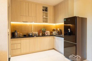 bán căn 1pn view hồ bơi trực diện setia tầng 19, giá bao vat 2,7tỷ, ck 10,5%. tt 5% sở hữu ngay