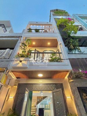 tinh hoa thiết kế, khẳng định đẳng cấp - 2 mặt tiền - xe hơi vào nhà - nội thất nghỉ dưỡng cao cấp