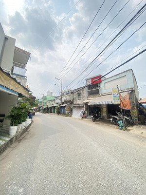 bán nhà mặt tiền bình tân kinh doanh dt: 6x10 ( 57m)- giá: 3tỷ8