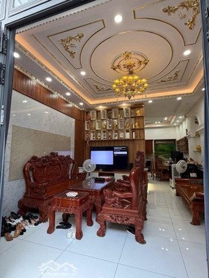 đường bông sao, quận 8 nhà đẹp lung linh, 75m2 5pn 5wc, chủ bán gấp thương lượng 24/24
