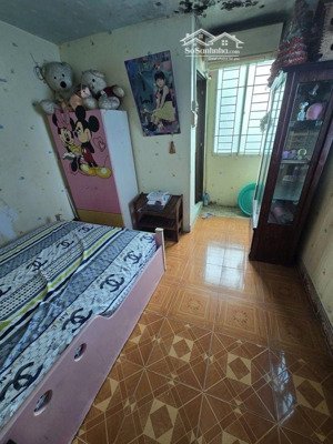 trung tâm q.10 - ngay nguyễn tri phương - nhà 4 tầng - 3.3m x 7m - vào ở ngay - chỉ 5.5 tỷ