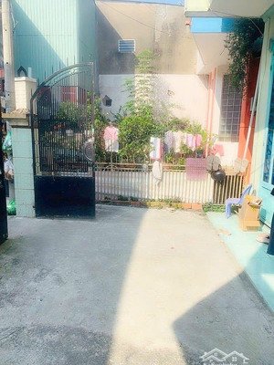 nhà huỳnh tấn phát gần st coopmart quận 7, 66m2, 2 tầng, sổ hoàn công, giá 4.2 tỷ