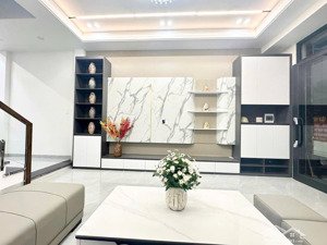 spcc - bán căn nhà xây mới hai ô tô tránh nhau nguyễn công hoà - lê chân. diện tích 47m2 x 4 tầng