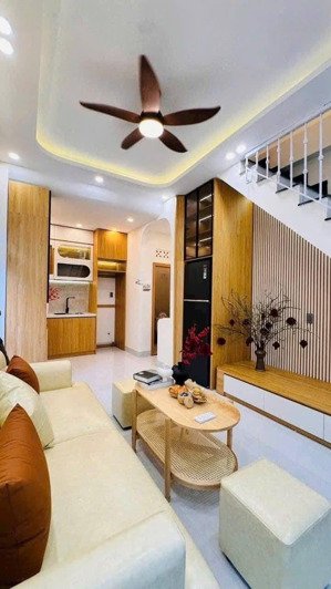 huỳnh văn bánh, pn, 5 tầng, hxh, 25m2 8,5 tỷ