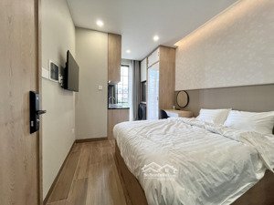 studio sang chảnh bùi tá hán - full nt - ban công - dọn phòng