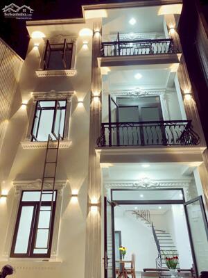Bán nhà đẹp 3 tầng gần Chợ Mai. P Phú Thượng- Giá chỉ 3,2xx Tỷ