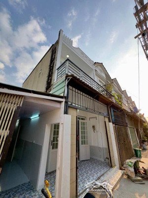 bán nhà 2 tầng đường thạnh lộc 37, phường thạnh lộc q12 dt72m (4*18) giá 4,45 tỷ đường trước nhà 5m