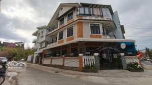 nhà phố 3 tầng 3 mặt tiền kqh cách hồ xuân hương, siêu thị go 5 phút đi xe thương lượng mạnh