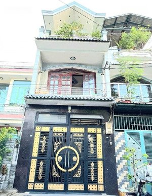 nhà đẹp 2 lầu sát aeon sơn kỳ, hẻm xe hơi thông, sẵn nguồn thu 30tr mỗi tháng