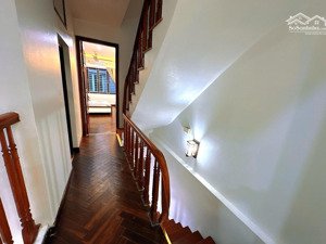 bán nr khâm thiên, 11,8 tỷ, 48m2, 4pn, 4wc, view đẹp, 2 thoáng trước sau. sát trường tiểu học