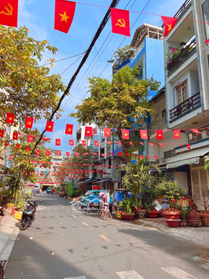 bán nhà 4 tầng - mtkd sát chợ phạm thế hiển q8 - 67m2 - 4pn - xe hơi ngủ trong nhà.