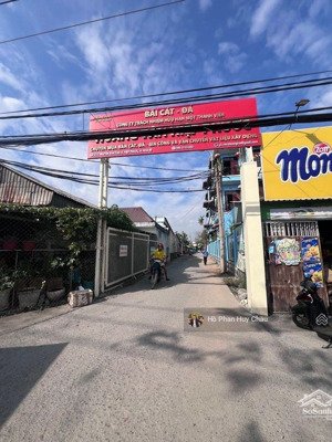 bán nhà c4- hẻm 7m- còn mới - 4.5x18- chỉ 4 tỷ - nguyễn văn tạo