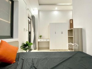 căn hộ dịch vụ khu d2d võ thị sáu
giá 5,7 triệu