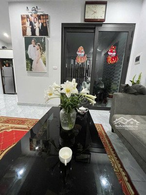 bán nhà tt đống đa - cách ô tô 30m - nhà dân xây tâm huyết ở cực sướng - lô góc thoáng sáng cả ngày