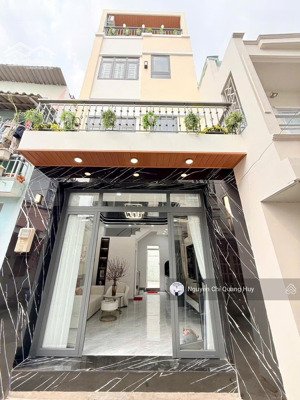 nhà phố hiện đại -khu dân cư hiện hữu - vị trí đẹp 751 trần xuân soạn- 4,2m x 8m sổ hồng giá 6,2 tỷ