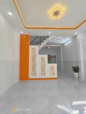 bán nhà 2 tầng hiệp bình chánh,thủ đức,ngay đại học luật,giá chỉ 4,75 tỷ,sổ hông riêng