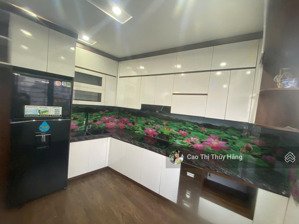 tòa nhà nguyễn trãi- thu 70tr/ tháng - 68 m 7 tầng - bán gấp 14.9 tỷ hằng mini