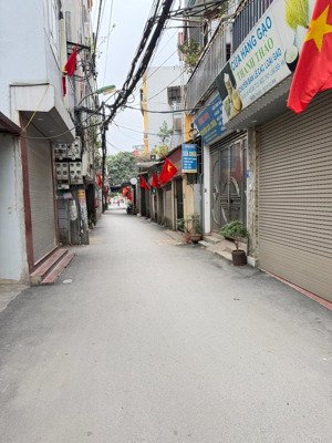 bán đất ngõ 268 ngọc thuỵ, long biên, 40m2 giá cực hiếm, khu dân cư vip, ngõ nông 10m ra oto