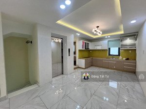 cho thuê shophous lakeview city nhà đã hoàn thiện có thang máy giá chỉ 35tr/th. lh: 