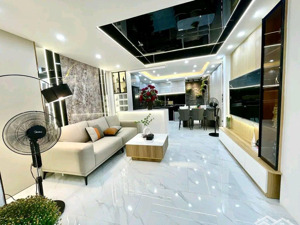 bán nhà vip-nhà bè- 4pn,5wc-6,68 tỷ