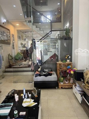 bán nhà riêng 64m² chính chủ bình thạnh có dòng tiền 20tr/tháng