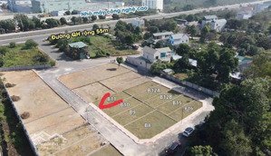 đất phú cát, hòa lạc giá nhỉnh 3 tỷ/lô. gần đại học quốc gia hà nội, khu vực dân cư đông