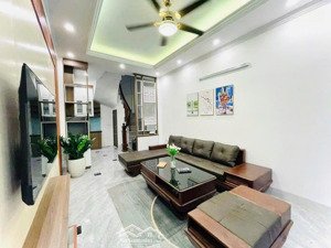 phố trạm - sát aeon mall - gần mặt phố - hơn 7 tỷ