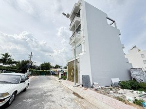 Chủ Cần Tiền đón Tết Bán Gấp Lô đất Khu Phân Lô đồng Bộ Siêu Siêu đẹp Hiệp Bình Chánh, Thủ đức