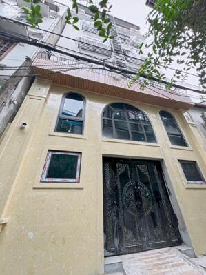 Bán tòa nhà dòng tiền 120tr/ tháng, vị trí đắc địa ở khương trung 7 tầng, oto đỗ cửa