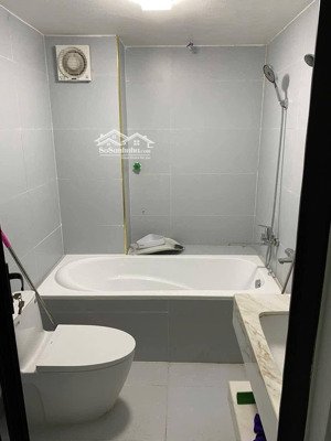 chính chủ cần bán nhà hữu hòa, ngay cầu tó, kim giang gần 60m2. nhà 3 tầng hơn 6 tỷ.